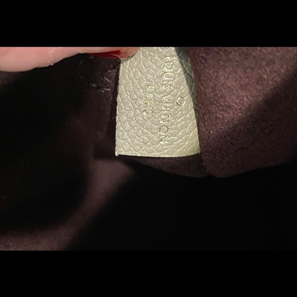 SOLD neverfull wristlet empreinte turtledove - Picture 9 of 11